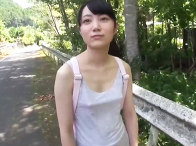 田舎で見つけたノーブラの小柄な色白少女をホテルに連れ込みパコ撮り性交